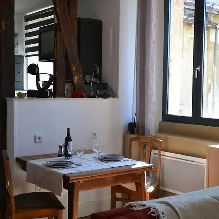 Le Petit Couvent 3* LʼIsle-en-Dodon