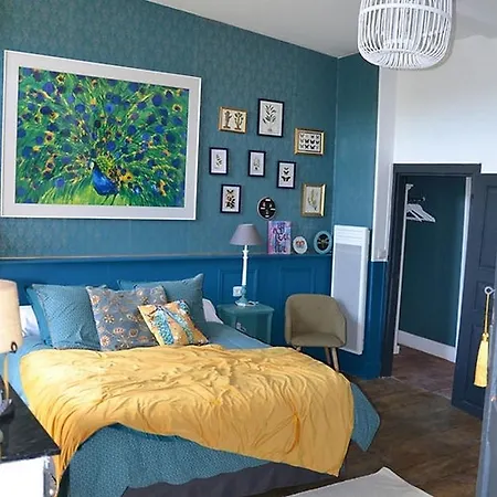 Le Petit Couvent Alojamento de Acomodação e Pequeno-almoço LʼIsle-en-Dodon