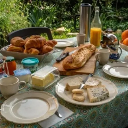 Alojamento de Acomodação e Pequeno-almoço Le Petit Couvent