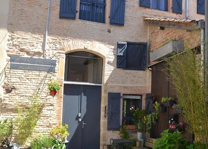 Le Petit Couvent Frühstückspension LʼIsle-en-Dodon